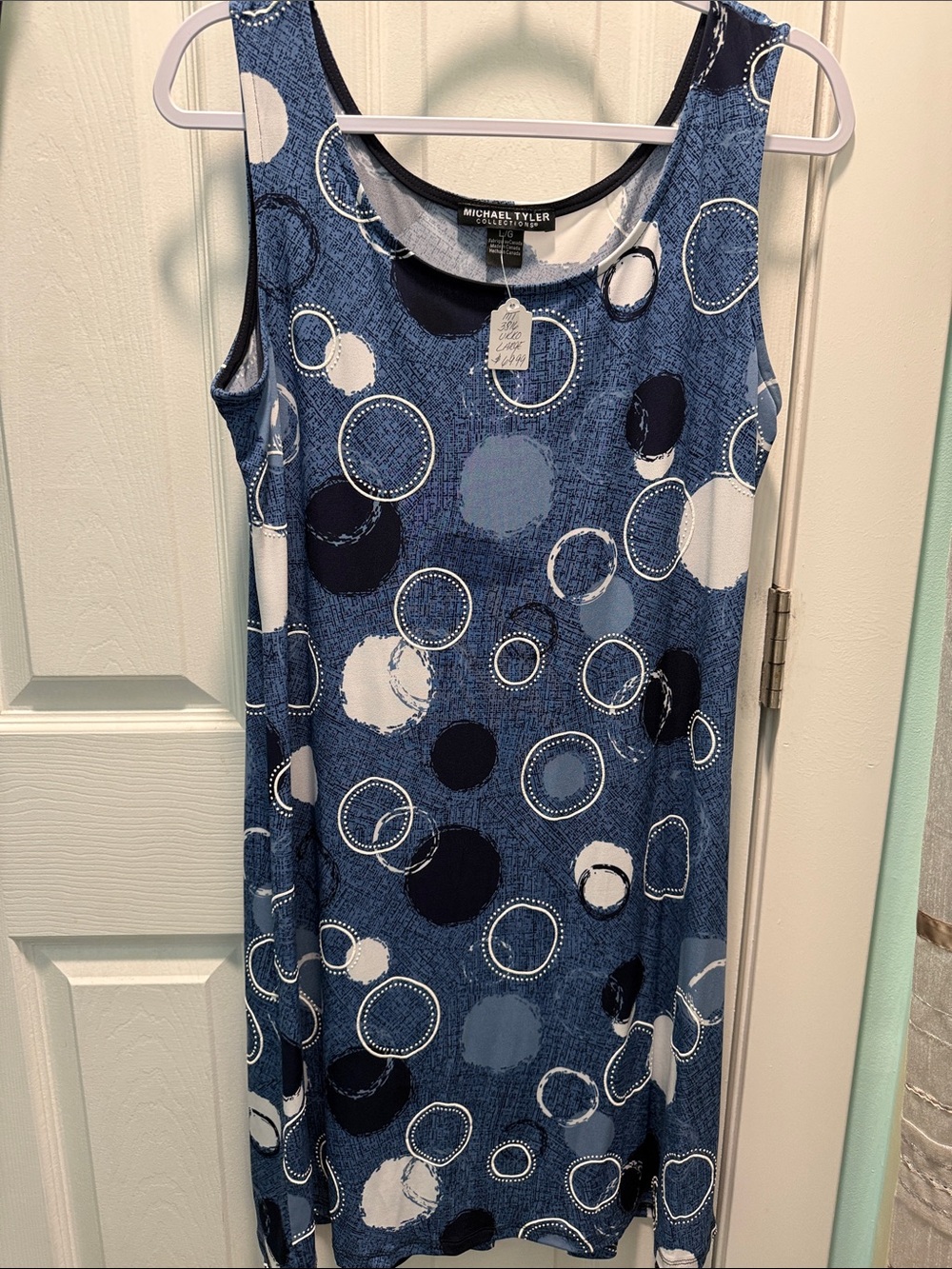 Sleek summer dress!